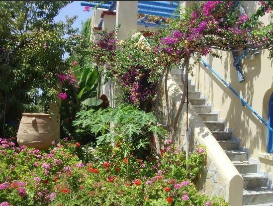 Palm Bay Hotel Sissi Екстериор снимка