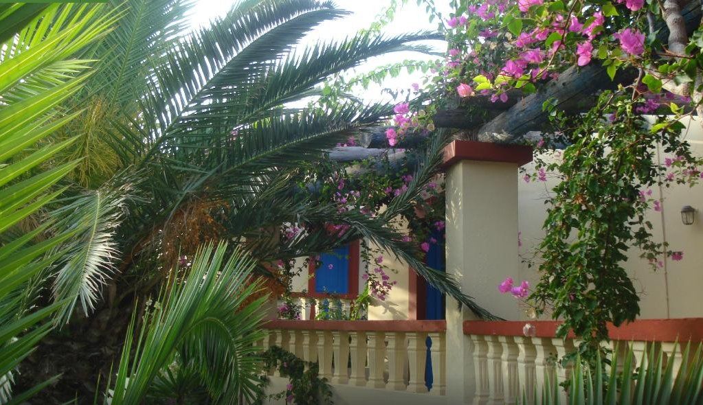 Palm Bay Hotel Sissi Екстериор снимка